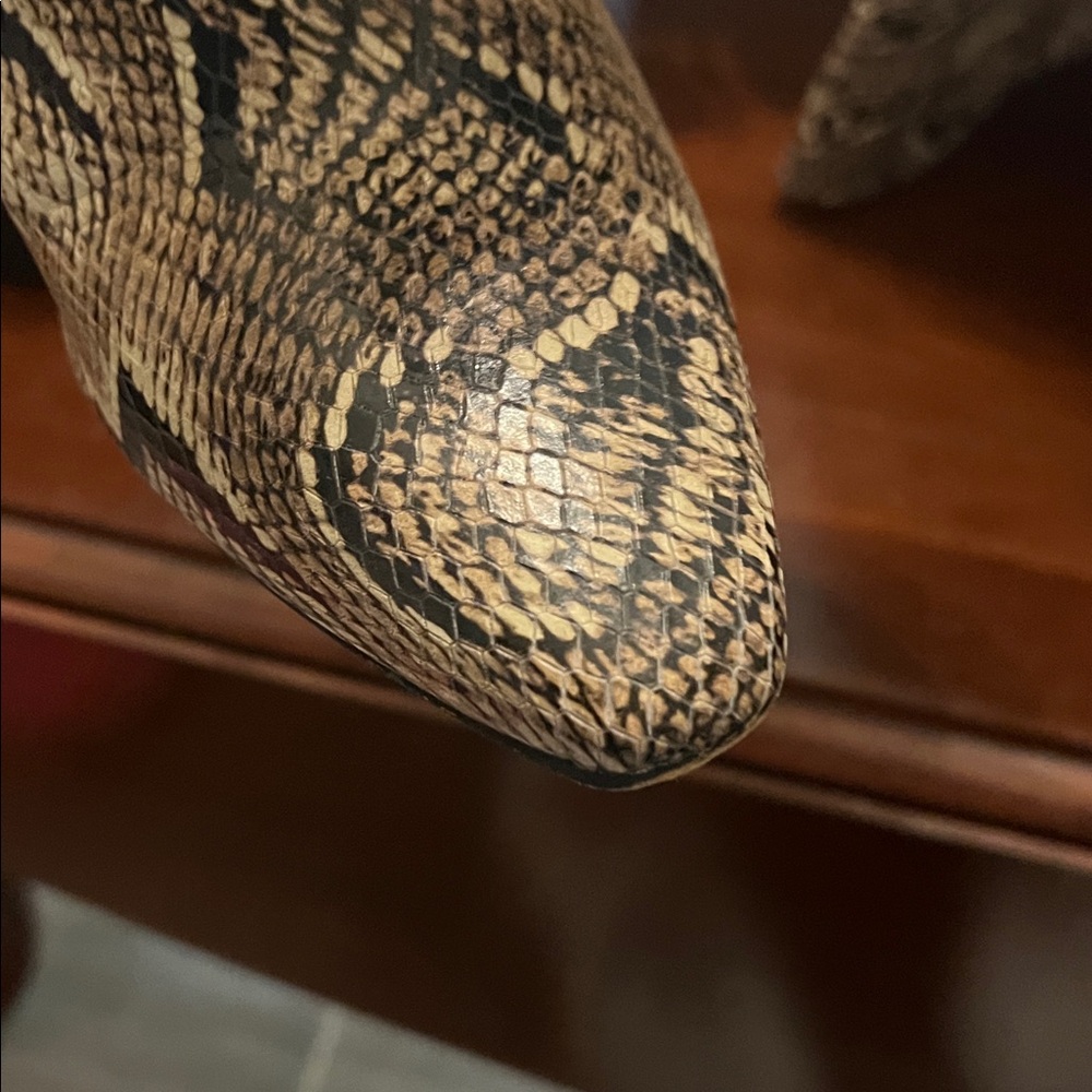 Vince Camuto Snakeskin Heeled Boots - Brown 8.5 - Picture 10 of 10